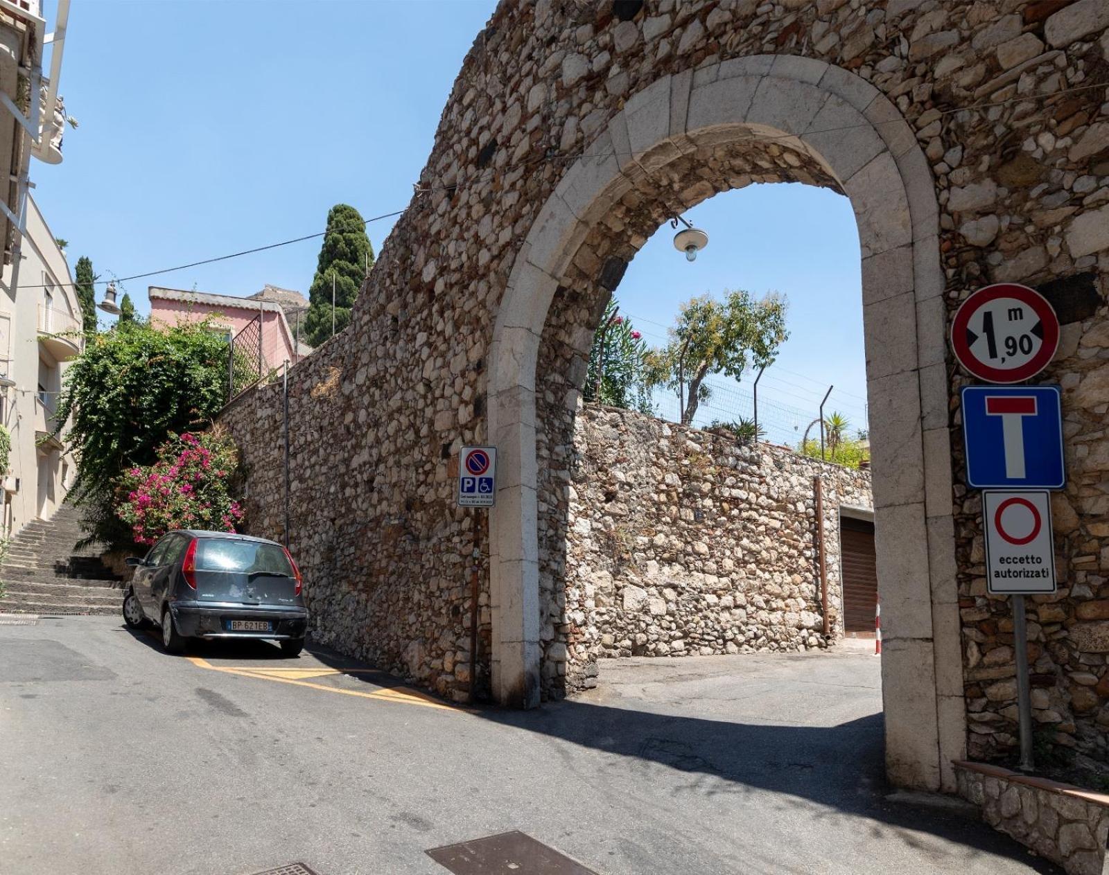 Taozen Apartments Taormina Exterior foto