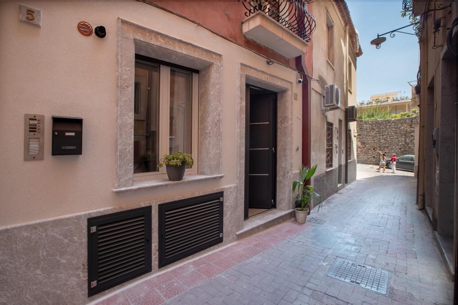Taozen Apartments Taormina Exterior foto